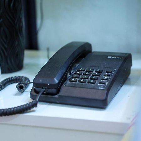 Agrah Stay - Kasa Lusso Stay Faridabad Εξωτερικό φωτογραφία