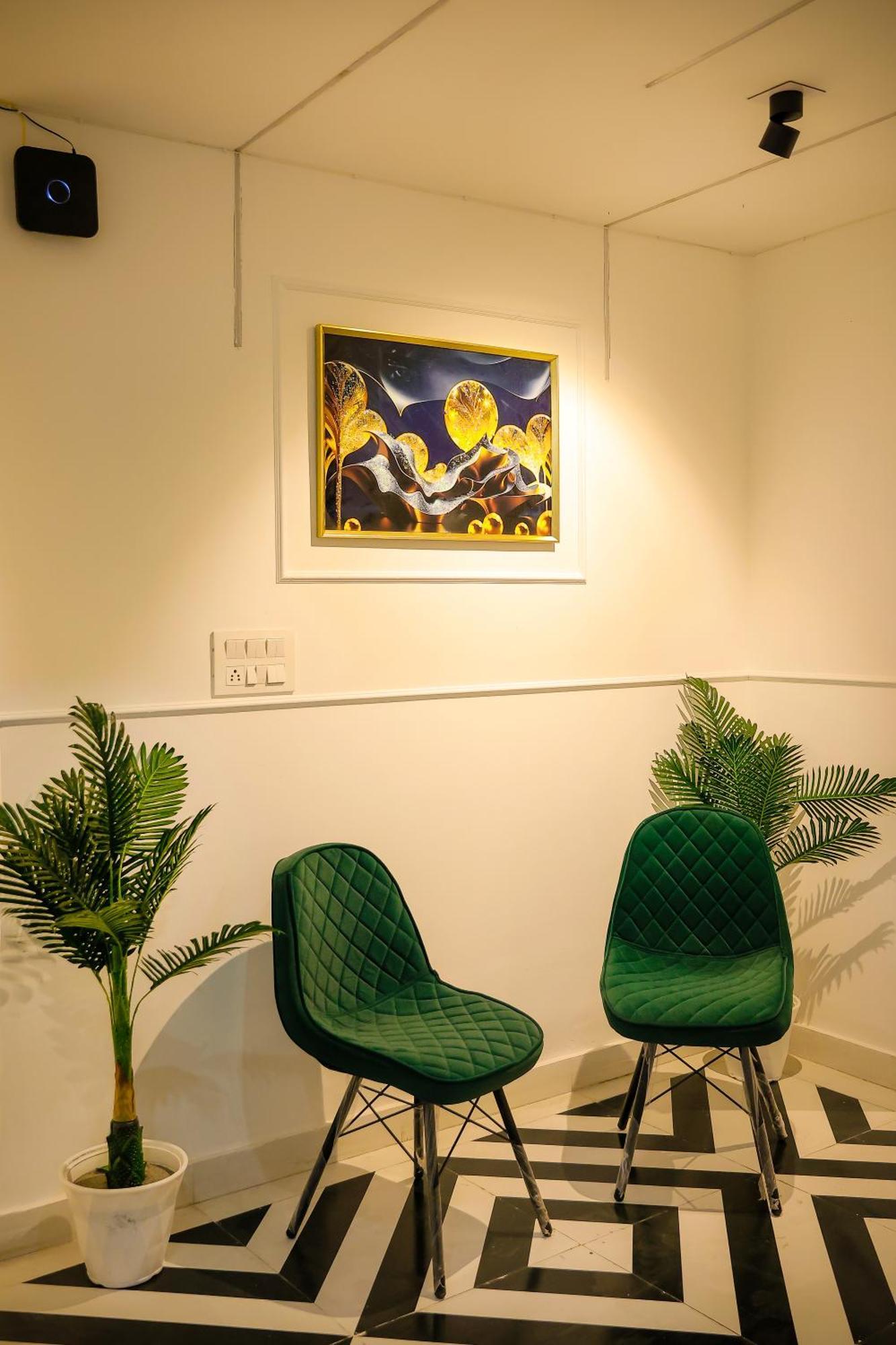 Agrah Stay - Kasa Lusso Stay Faridabad Εξωτερικό φωτογραφία