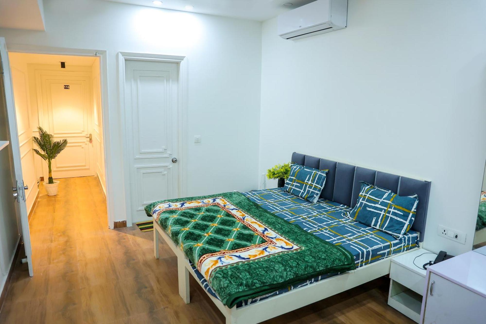 Agrah Stay - Kasa Lusso Stay Faridabad Εξωτερικό φωτογραφία