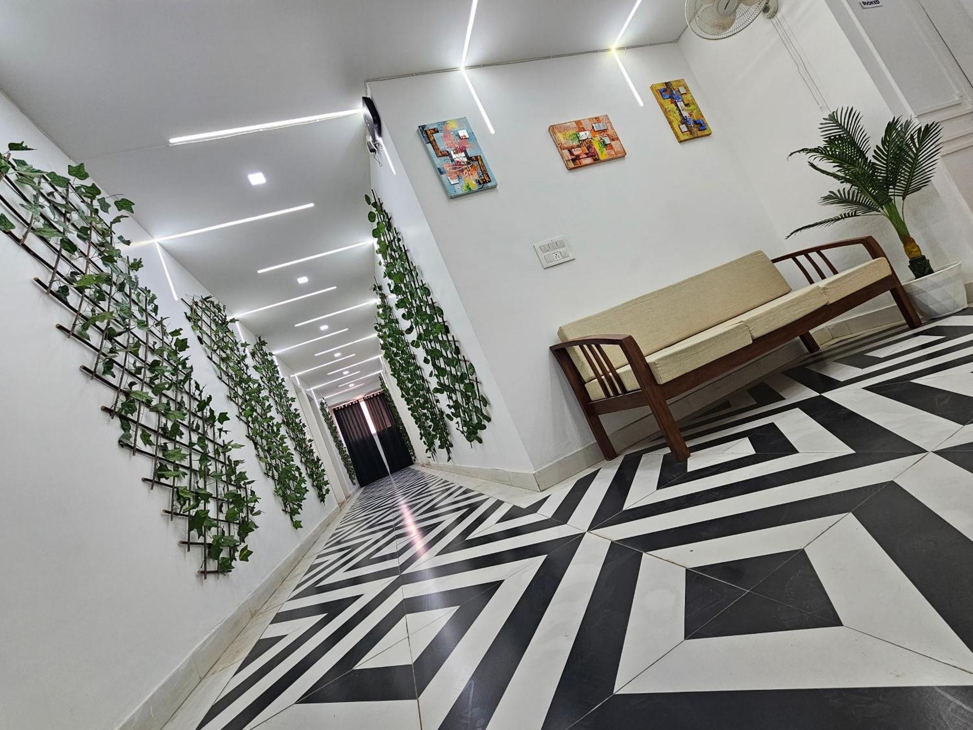 Agrah Stay - Kasa Lusso Stay Faridabad Εξωτερικό φωτογραφία